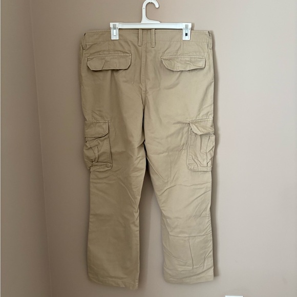 Old Navy Tan Cargo Pants with Straight Leg Design Size 38X32 NWTs - Picture 4 of 4